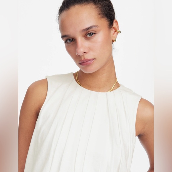 Madewell Sleeveless Crewneck Bubble Top - Picture 5 of 5